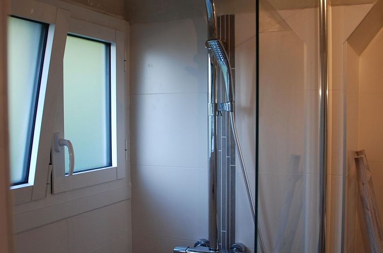 Vakantiehuis Villa mit großem Grundstück direkt am Mer