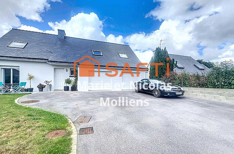 Vrijstaande woning in Bohars