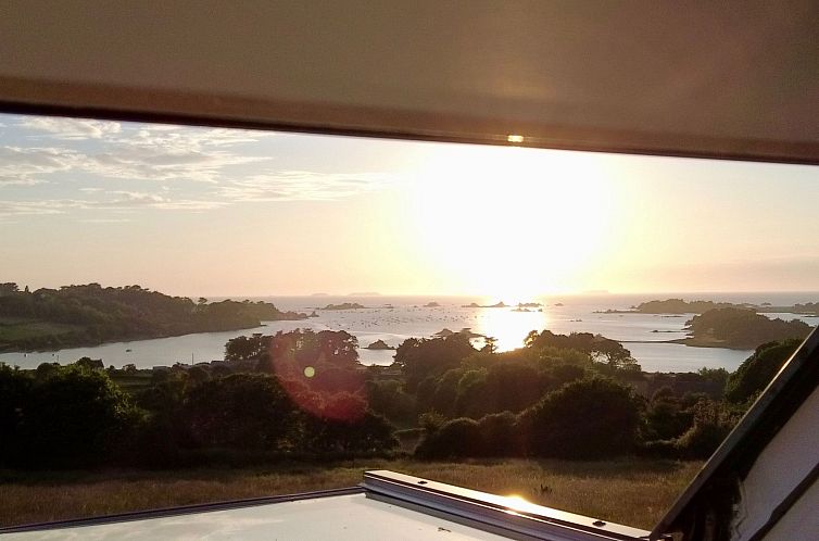 Vakantiehuis neues Haus mit blendendem Meerblick