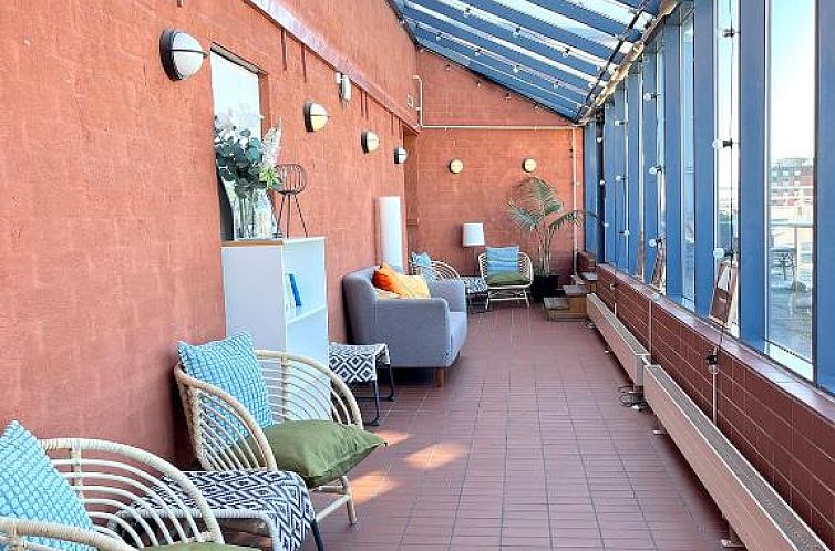 2Home Hotel Apartments