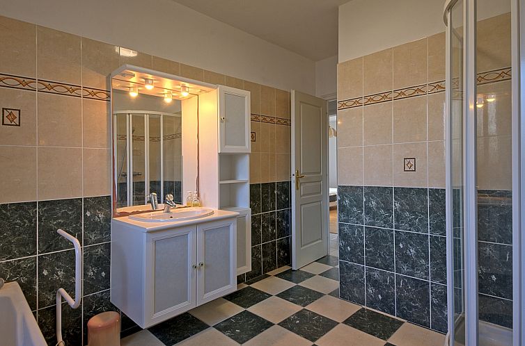 Vakantiehuis Villa au Parc Ny