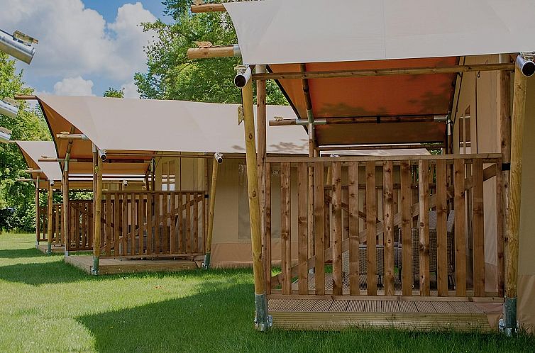 Safari tent for 5 person
