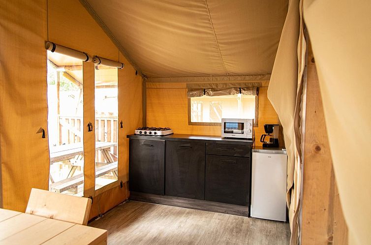 Safari tent for 5 person