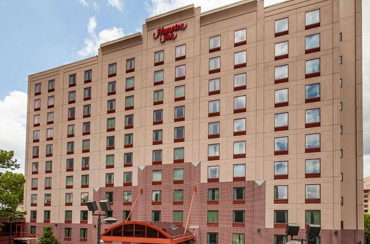 Hampton Inn New York - LaGuardia Airport