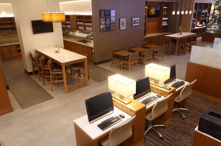 Hyatt Place Flushing/LGA Airport