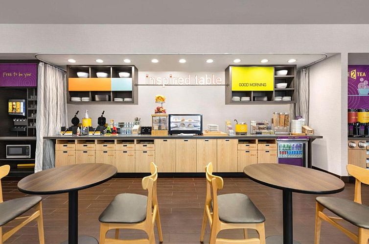 Home2 Suites Long Island City/Manhattan View