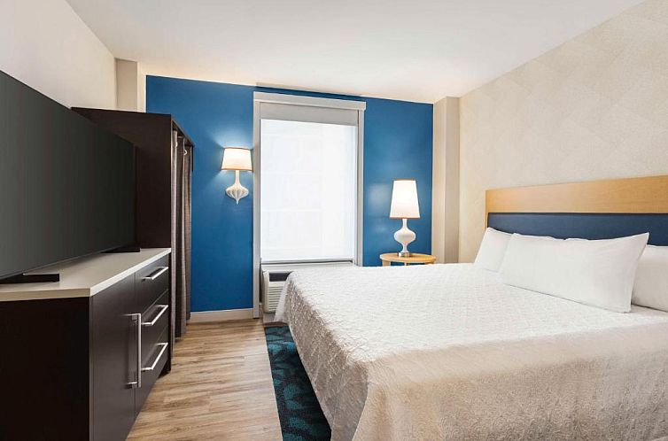 Home2 Suites Long Island City/Manhattan View