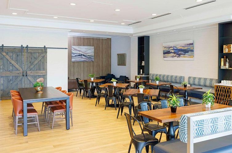 Hilton Greenville