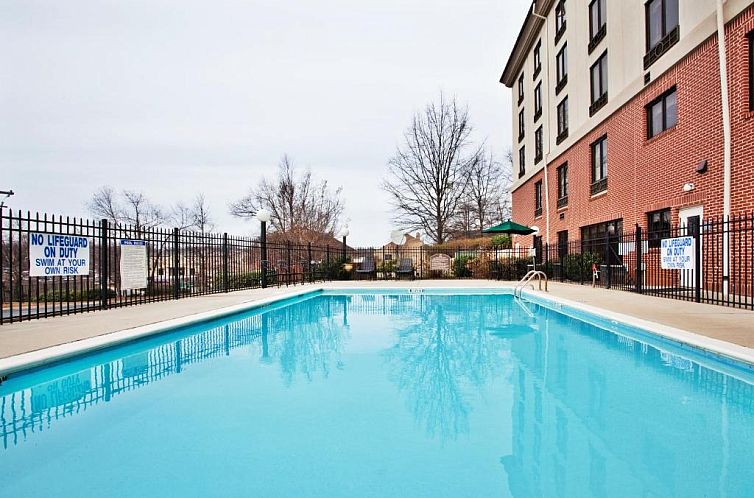 Holiday Inn Express Hotel & Suites Greenville-Downtown, an I