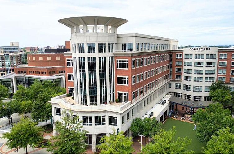 Courtyard Greenville Downtown