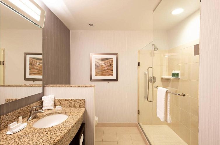 Courtyard Greenville Downtown