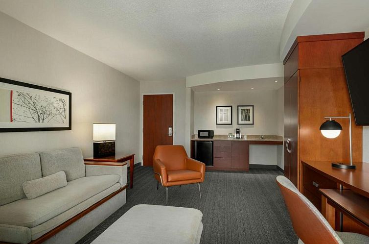 Courtyard Greenville