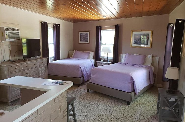 Siesta Motel
