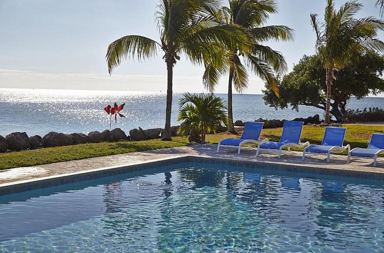 Seascape Resort & Marina