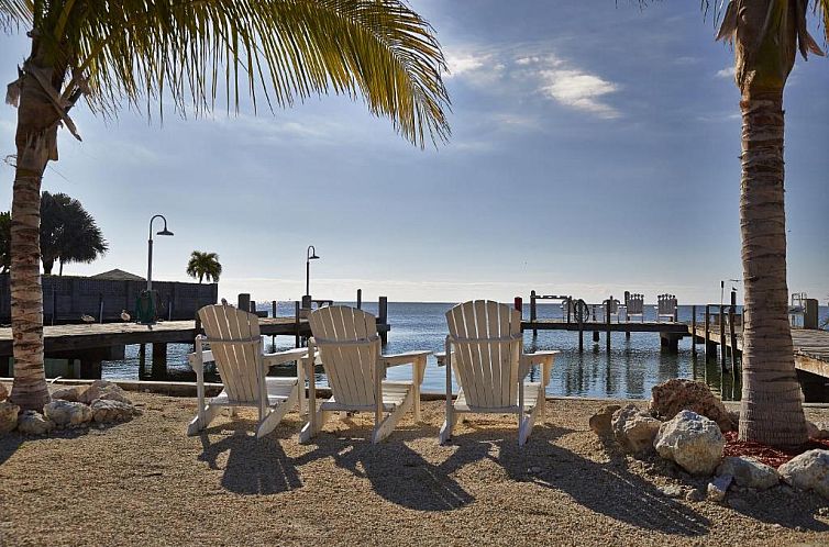 Seascape Resort & Marina