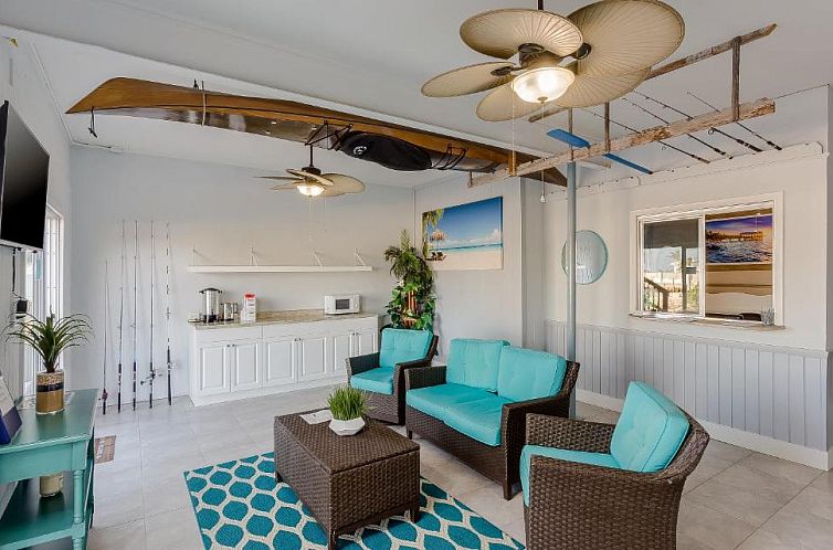 Seascape Resort & Marina