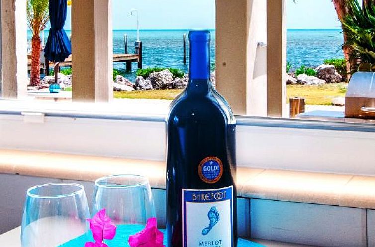 Seascape Resort & Marina
