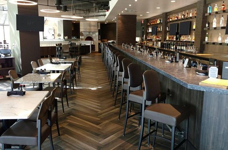 Crowne Plaza Suites : MSP Airport - Mall of America, an IHG 