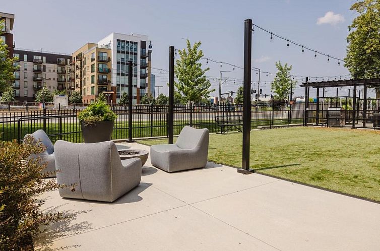 Crowne Plaza Suites : MSP Airport - Mall of America, an IHG 