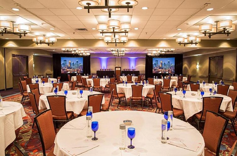 Crowne Plaza Suites : MSP Airport - Mall of America, an IHG 