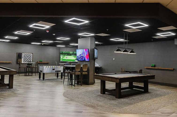 Crowne Plaza Suites : MSP Airport - Mall of America, an IHG 
