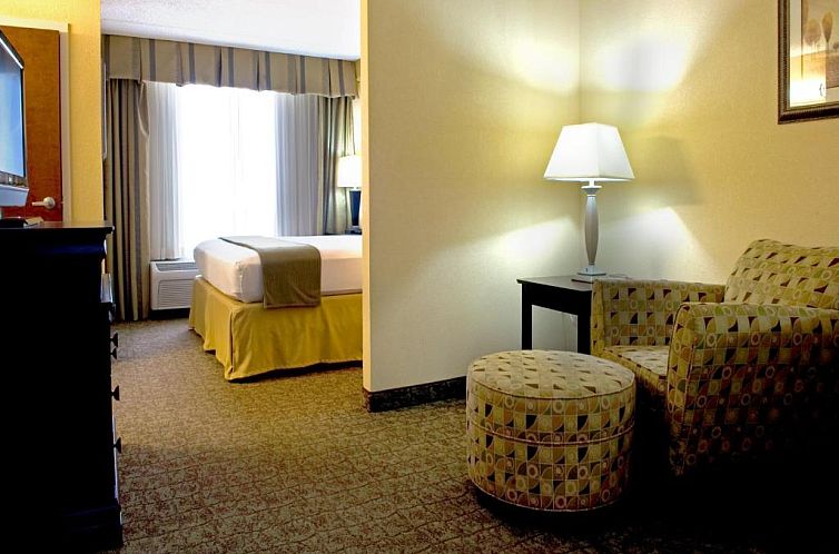 Holiday Inn Express Hotel & Suites Dallas Fort Worth Airport