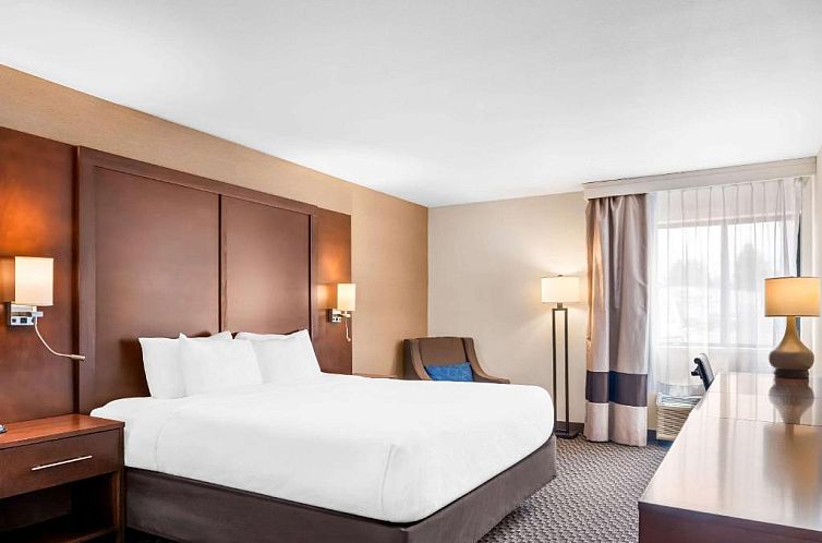 Comfort Inn at Buffalo Bill Village Resort