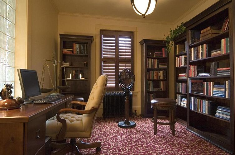 Chamberlin Inn