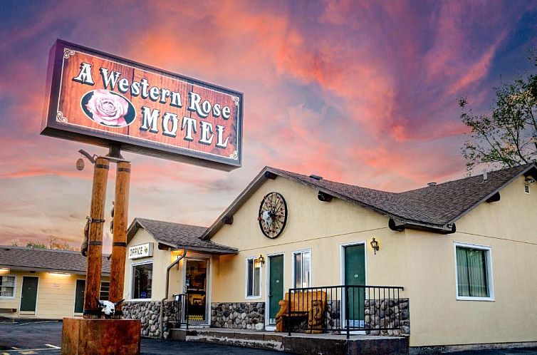 Guest house 0425816 - Apartment Rocky Mountains - A Western Rose