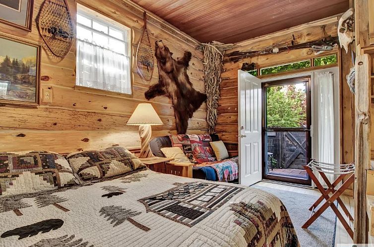 Robins Nest Bed & Breakfast