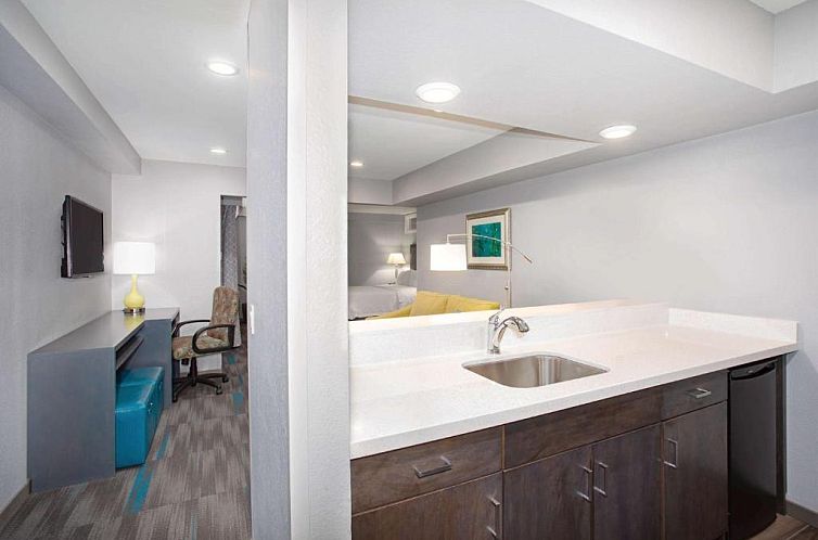 Hampton Inn Monterey