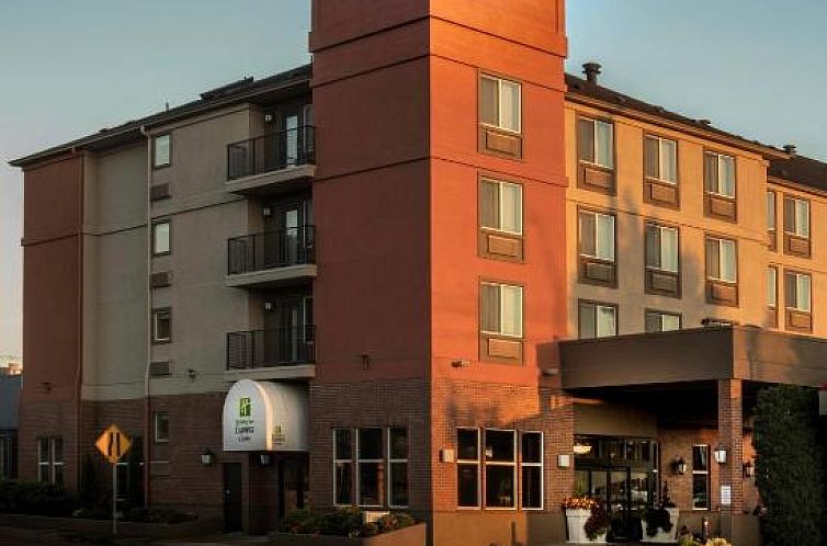 Holiday Inn Express Hotel & Suites Portland-Northwest Downto