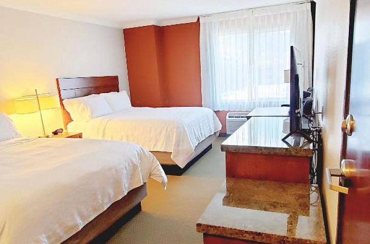 Holiday Inn Express Hotel & Suites Portland-Northwest Downto