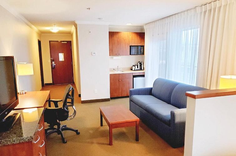 Holiday Inn Express Hotel & Suites Portland-Northwest Downto