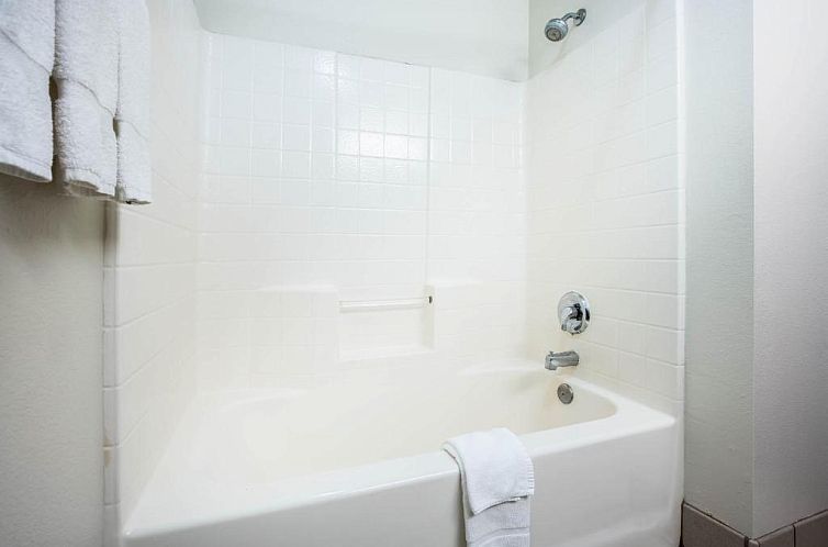 La Quinta by Wyndham Portland Airport