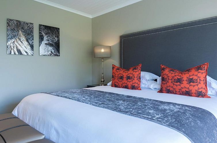 The Jordan Suites