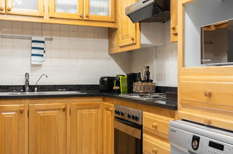 Avemore Jan Cats No 5