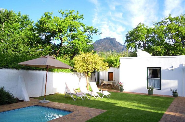 Guest house 0427293 - Bed and Breakfast West-Kaap - Avenues Guest House