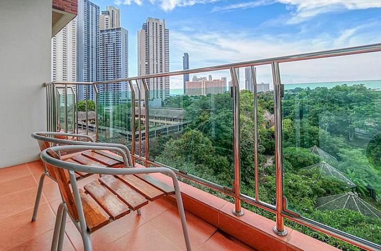 Prima Wongamat Hotel - SHA Extra Plus