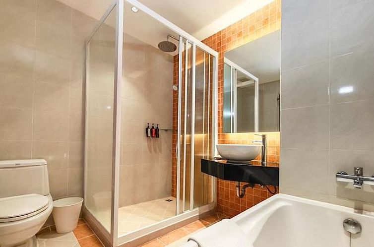 Prima Wongamat Hotel - SHA Extra Plus