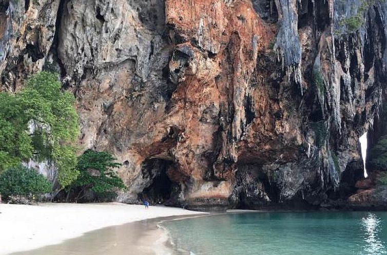 Railay Village Resort-SHA Plus