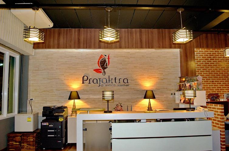 Prajaktra City Hostel