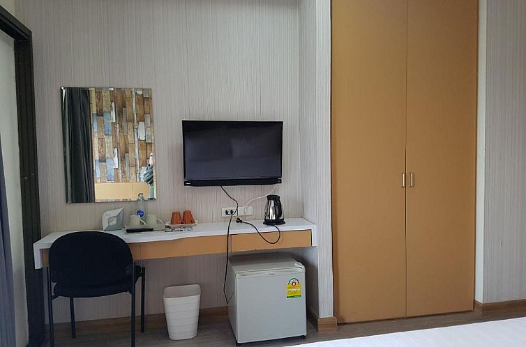 Prajaktra City Hostel