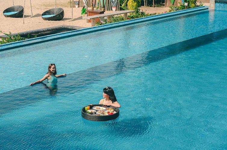 Dhevan Dara Beach Villa Kuiburi