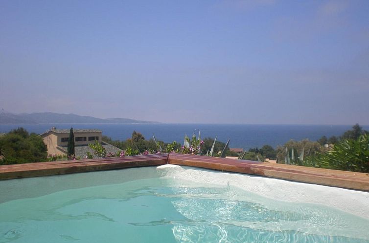 Appartement Pont de bateau, Meerblick mit privatem Pool