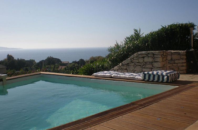 Appartement Pont de bateau, Meerblick mit privatem Pool
