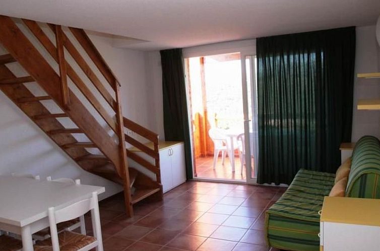 Appartement Unterkunft mit Terrasse, AC, Gemeinschaftspool