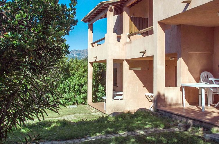 Appartement Unterkunft mit AC, Gemeinschaftspool, Nähe zum 