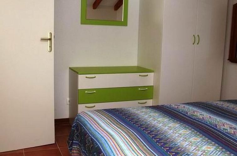 Appartement Unterkunft mit AC, Gemeinschaftspool, Nähe zum 