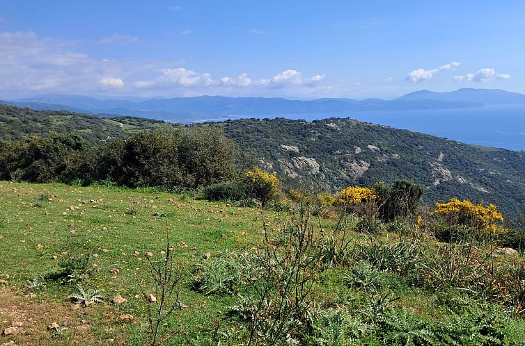 Vakantiehuis "Casa zinu" mit Blick aufs Meer